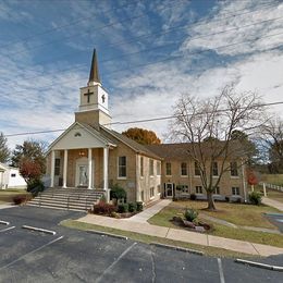 Garland Baptist Church, Covington, Tennessee, United States