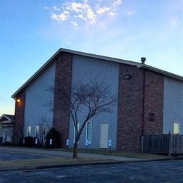 Christ Triumphant Church, Lees Summit, Missouri, United States