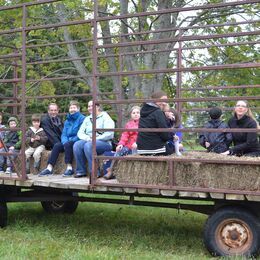 Thanksgiving Hay Ride