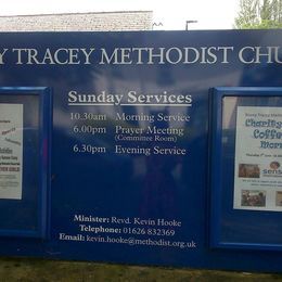 Bovey Tracey Methodist Church sign