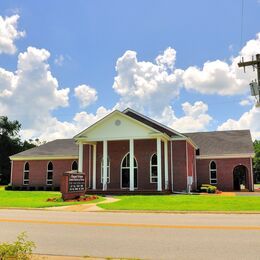 Chapel Grove UCC Windsor VA - photo courtesy of Douglas W. Reynolds, Jr