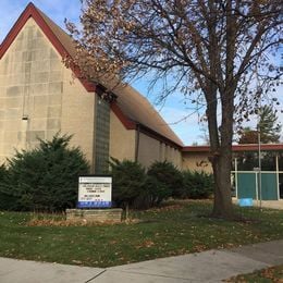 First Congregational of Forest Glen UCC, Chicago, Illinois, United States