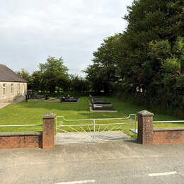 Bryn Iwan Bryn Moriah Evangelical Churchyard