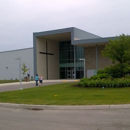 Mapleview Community Church, Barrie, Ontario, Canada