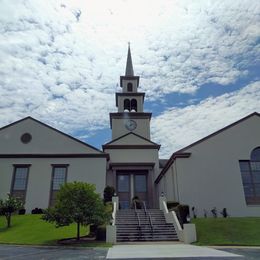 Kirk of the Hills Presbyterian Church, Tulsa, Oklahoma, United States