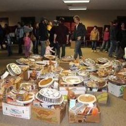 2013 Thanksgiving Outreach