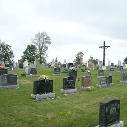 Saint John the Evangelist Roman Catholic Cemetery - photo courtesy of Barbara A (Dredge) Seitz