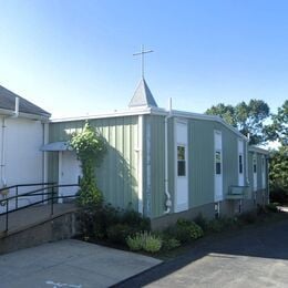 Apponaug Pentecostal Church, Warwick, Rhode Island, United States