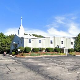 Apponaug Pentecostal Church, Warwick, Rhode Island, United States