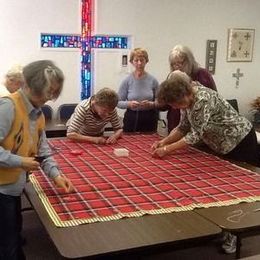 Quilter's are busy tying quilts