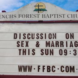 Frenchs Forest Baptist Church sign - Discusson on Sex and Marriage