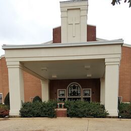 East Paris Baptist Church, Paris, Texas, United States