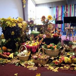 The sanctuary decorated by the Slavic church for harvest celebrations