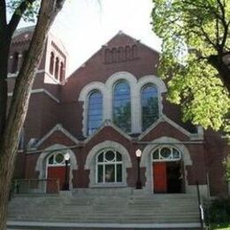 Crescent Fort Rouge United Church, Winnipeg, Manitoba, Canada