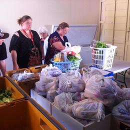 Freeway Community Care Volunteers at the 2012 Christmas Hamper distribution