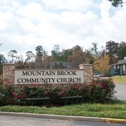 Mountain Brook Community Church, Birmingham, Alabama, United States