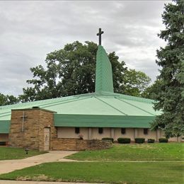 Our Lady of Grace Vietnamese Parish, Warren, Michigan, United States