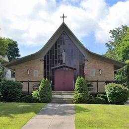 Saint Vincent de Paul Catholic Church, Bradford, Rhode Island, United States