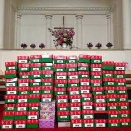 Shoeboxes for Operation Christmas Child Australia & New Zealand