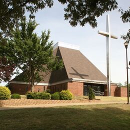 Christ the King Parish, Madisonville, Kentucky, United States