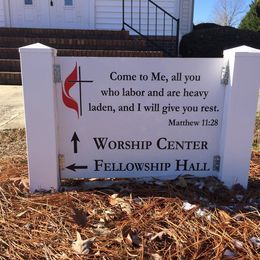 Dunagan Chapel United Methodist Church sign