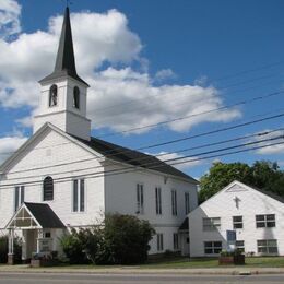 Berwick United Methodist Church, Across From Cumbys, Berwick, Maine, United States