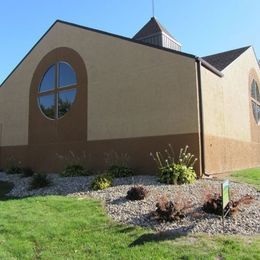 Hilltop United Methodist Church, Sioux Falls, South Dakota, United States