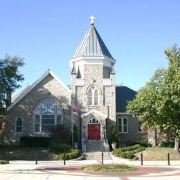 Highland United Methodist Church, Fort Thomas, Kentucky, United States