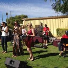 Carols in the Paddock