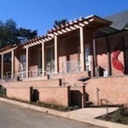 Wesley Memorial United Methodist Church, Charlottesville, Virginia, United States