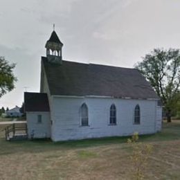 Christ Church: 7 Dalton Street, Austin, MB