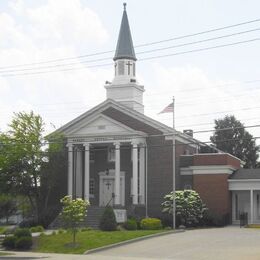 Asbury United Methodist Church, Highland Heights, Kentucky, United States