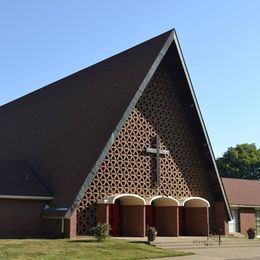 Buechel United Methodist Church, Louisville, Kentucky, United States